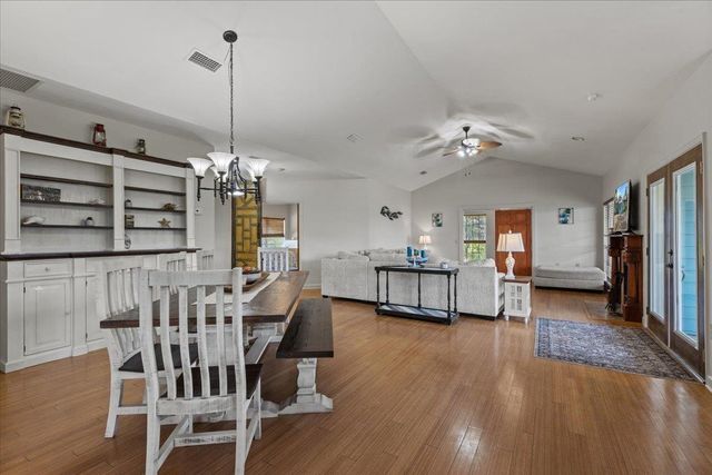 6136 SW 358 Highway, Steinhatchee, FL 32359