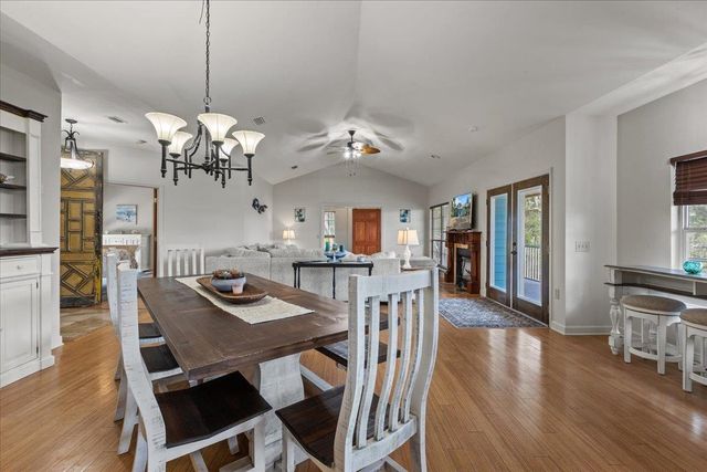 6136 SW 358 Highway, Steinhatchee, FL 32359