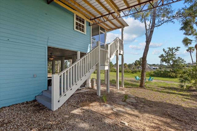 6136 SW 358 Highway, Steinhatchee, FL 32359