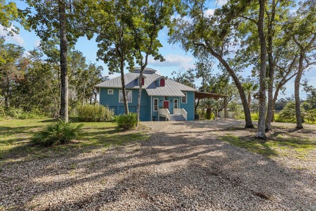 6136 SW 358 Highway, Steinhatchee, FL 32359