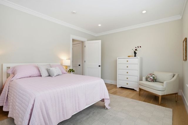 9 Pelham Road, Lexington, MA 02421