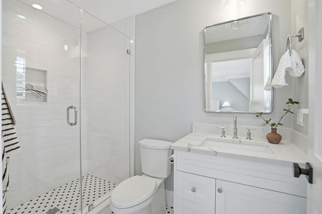 9 Pelham Road, Lexington, MA 02421