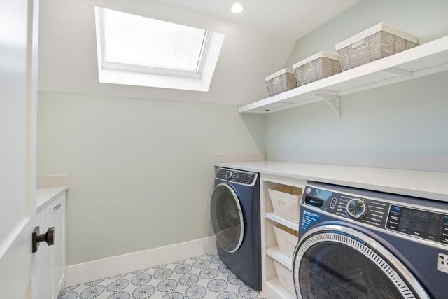 9 Pelham Road, Lexington, MA 02421