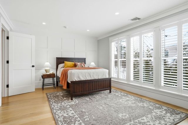 9 Pelham Road, Lexington, MA 02421