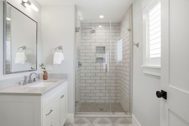 9 Pelham Road, Lexington, MA 02421