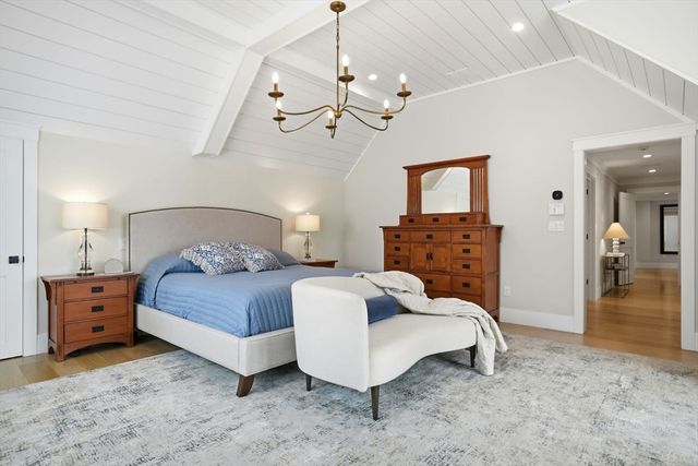 9 Pelham Road, Lexington, MA 02421