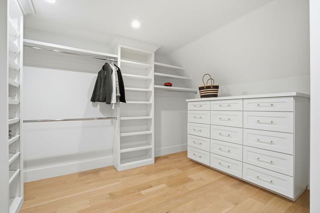 9 Pelham Road, Lexington, MA 02421