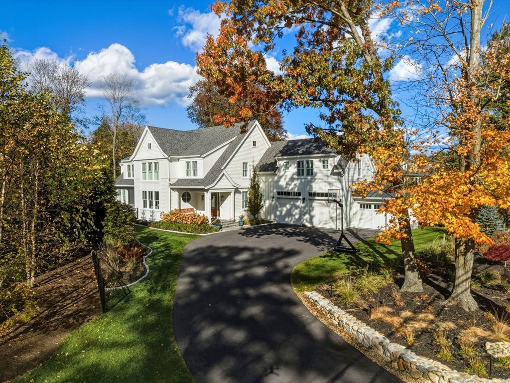 9 Pelham Road, Lexington, MA 02421