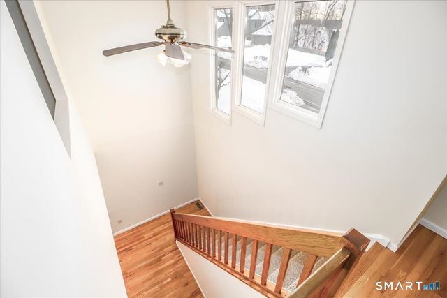 29 Ledgewood Drive 29, Brookfield, CT 06804