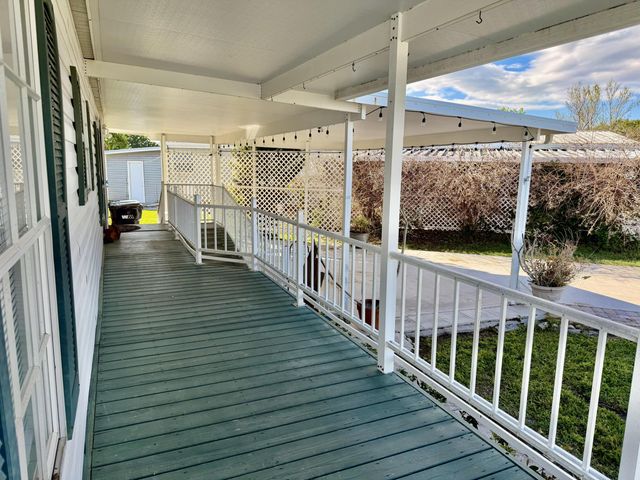 1697 SW 35th Circle, Okeechobee, FL 34974