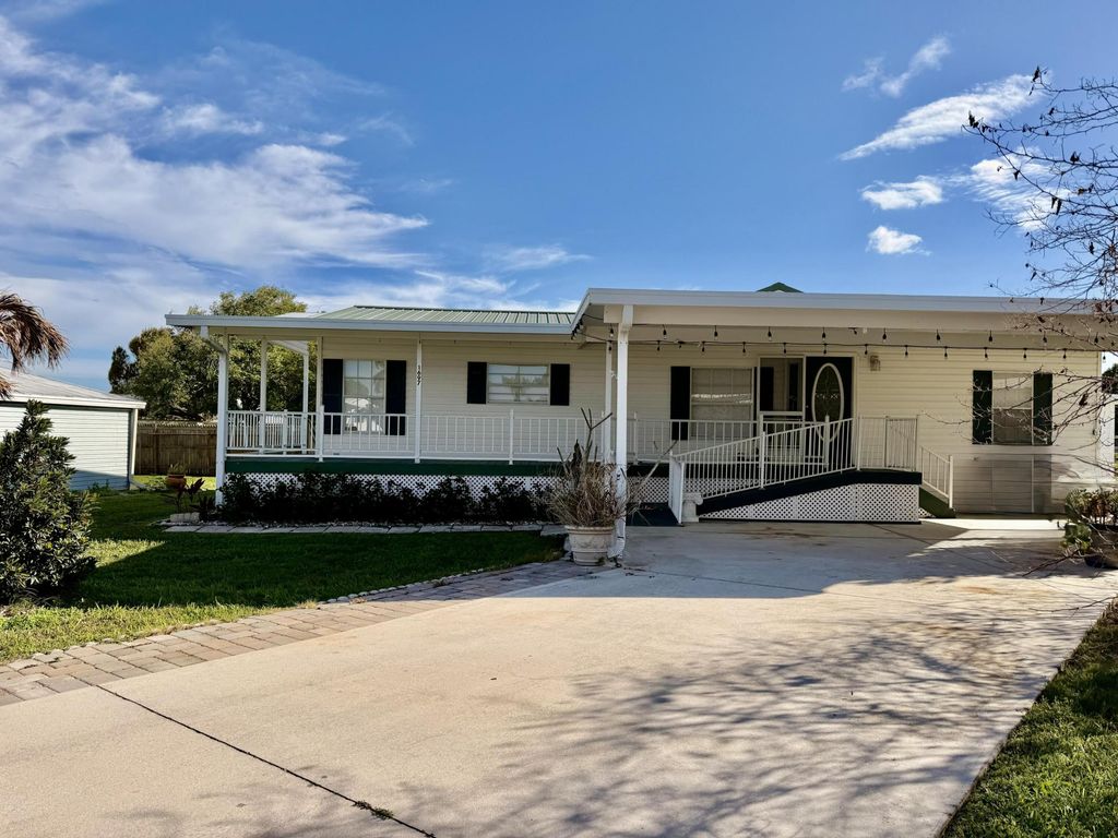 1697 SW 35th Circle, Okeechobee, FL 34974