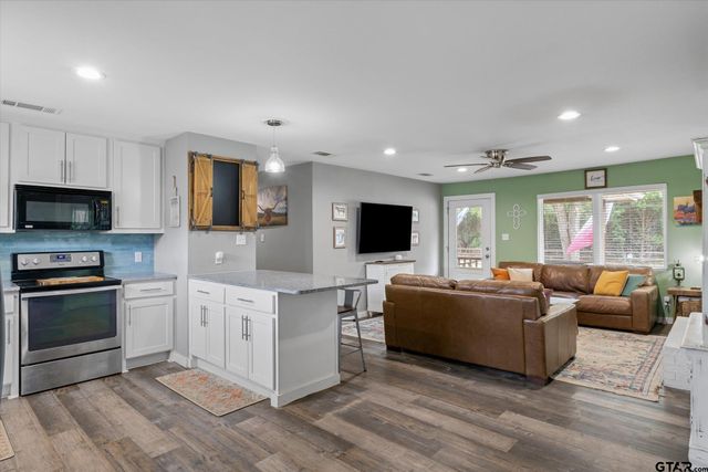 871 VZ County Road 2520, Canton, TX 75103