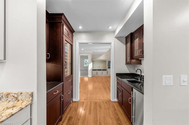 3805 Waldenbrook Road, Greensboro, NC 27407