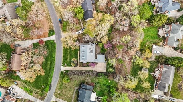 3805 Waldenbrook Road, Greensboro, NC 27407