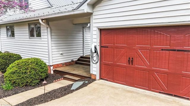 3805 Waldenbrook Road, Greensboro, NC 27407