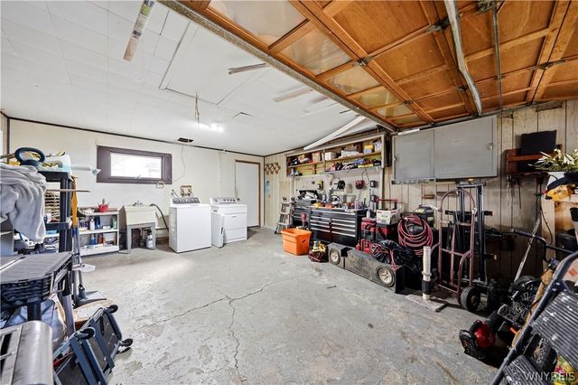 66 Alys Drive East, Cheektowaga, NY 14043