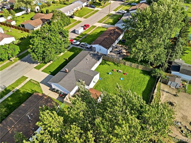 66 Alys Drive East, Cheektowaga, NY 14043