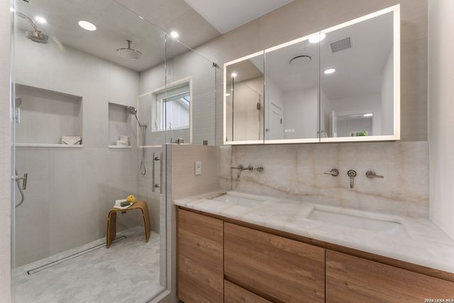 706 Kenilworth, San Antonio, TX 78209