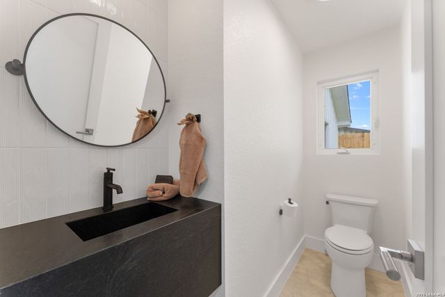 706 Kenilworth, San Antonio, TX 78209