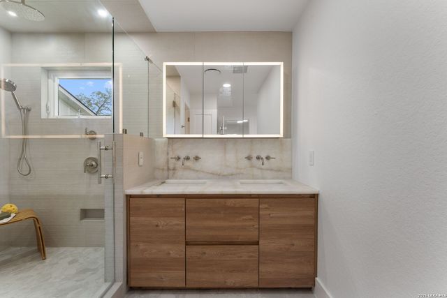 706 Kenilworth, San Antonio, TX 78209