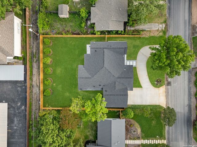 706 Kenilworth, San Antonio, TX 78209