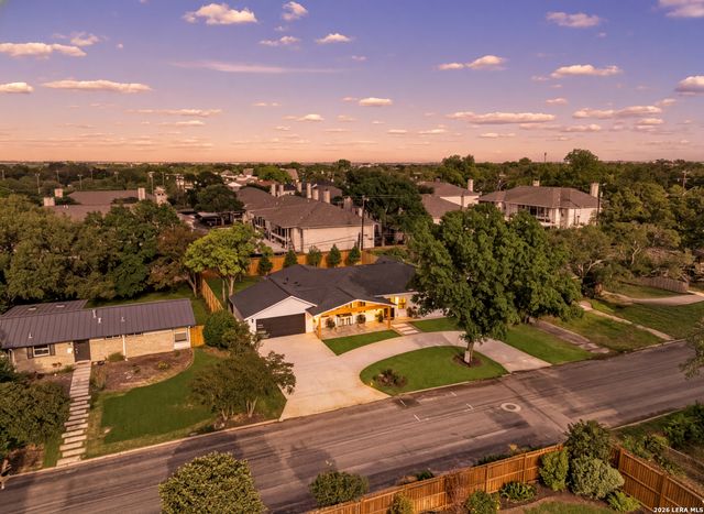 706 Kenilworth, San Antonio, TX 78209