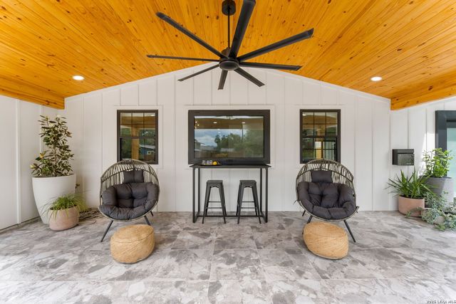 706 Kenilworth, San Antonio, TX 78209
