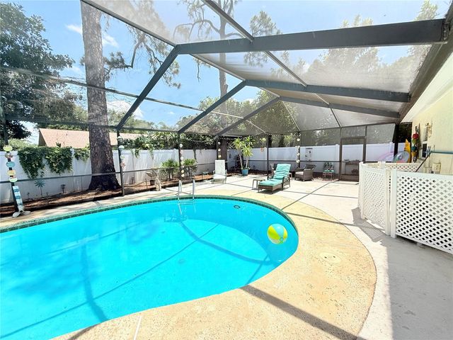 13569 91ST AVENUE, Seminole, FL 33776