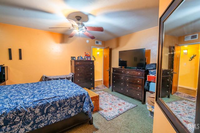 2113 Lantana Way, Bakersfield, CA 93306