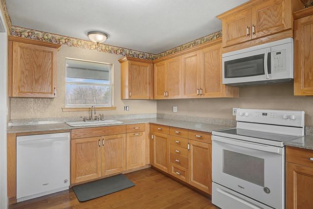 537 Mesa DR, Del Valle, TX 78617