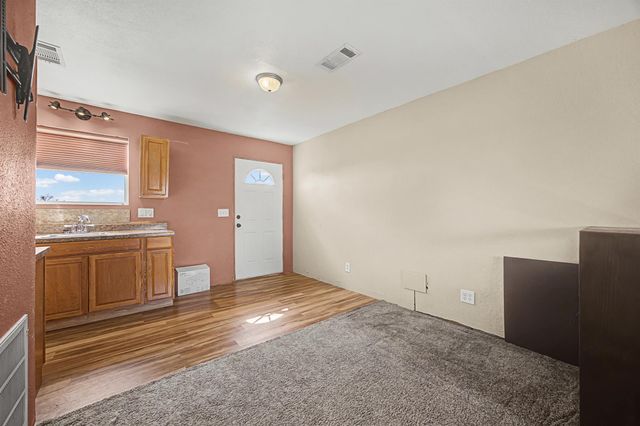 537 Mesa DR, Del Valle, TX 78617