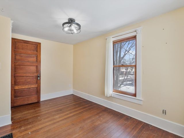 825 E Central Park Avenue, Davenport, IA 52803