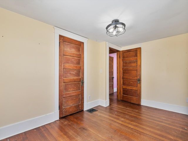 825 E Central Park Avenue, Davenport, IA 52803