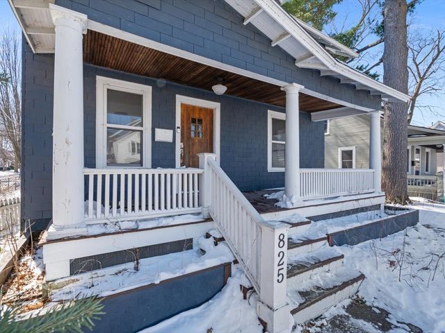 825 E Central Park Avenue, Davenport, IA 52803