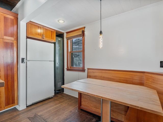 825 E Central Park Avenue, Davenport, IA 52803