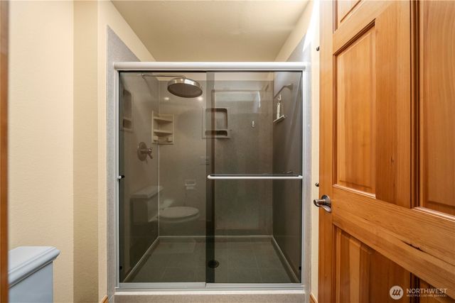 22329 SE 244th Place, Maple Valley, WA 98038