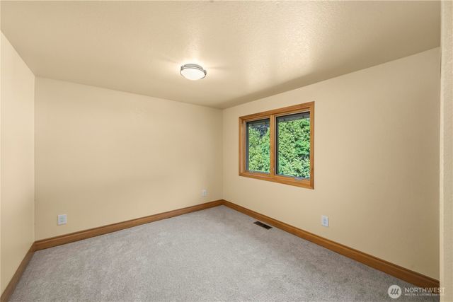 22329 SE 244th Place, Maple Valley, WA 98038
