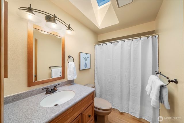 22329 SE 244th Place, Maple Valley, WA 98038