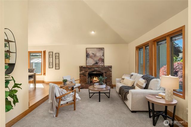 22329 SE 244th Place, Maple Valley, WA 98038