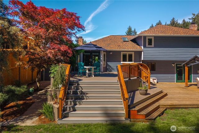 22329 SE 244th Place, Maple Valley, WA 98038