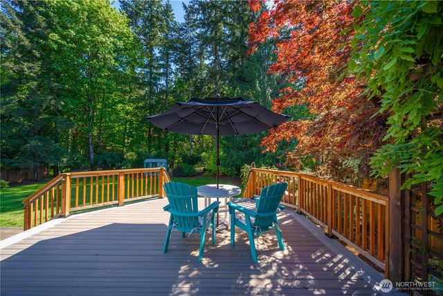 22329 SE 244th Place, Maple Valley, WA 98038