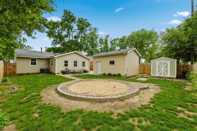 1202 SILVER Lane, Carter Lake, IA 51510