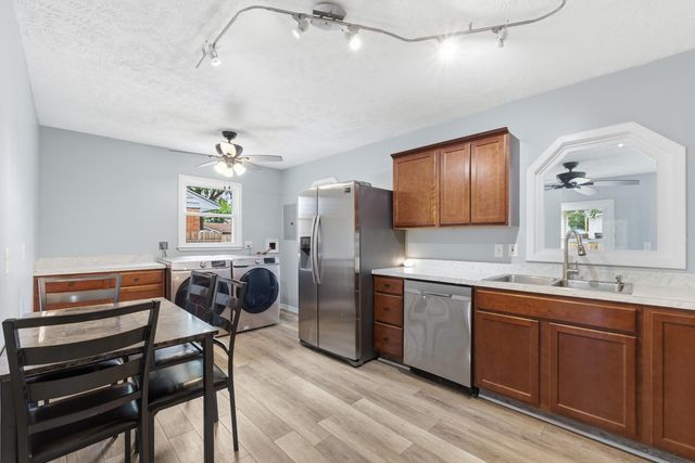 1202 SILVER Lane, Carter Lake, IA 51510