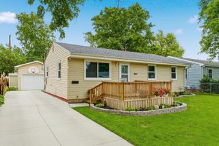 1202 SILVER Lane, Carter Lake, IA 51510