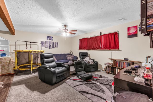 1118 N 575 W, Clinton, UT 84015