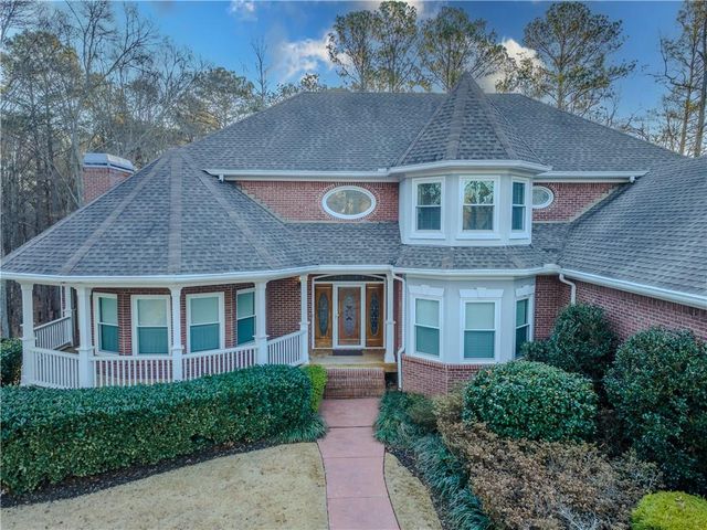 1514 Bruxton Court, Loganville, GA 30052