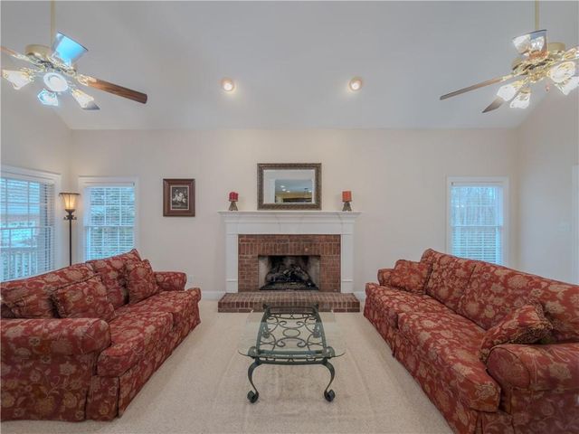 1514 Bruxton Court, Loganville, GA 30052