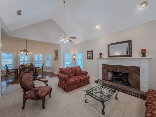 1514 Bruxton Court, Loganville, GA 30052