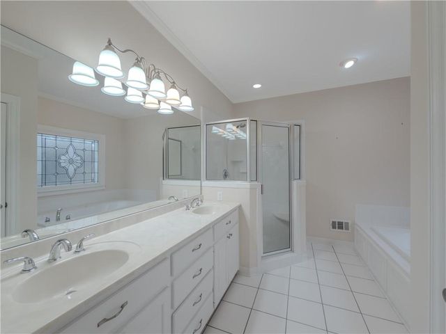 1514 Bruxton Court, Loganville, GA 30052