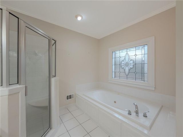 1514 Bruxton Court, Loganville, GA 30052